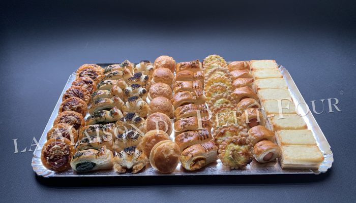 Petits-Fours salés chauds cuit du matin